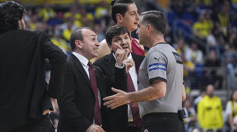 Fenerbahçe Beko, Galatasaray'ı 94-70 mağlup etti! 2 1747575429 490 Basketbol Super Liginde normal sezonun son haftasi dev derbiye sahne