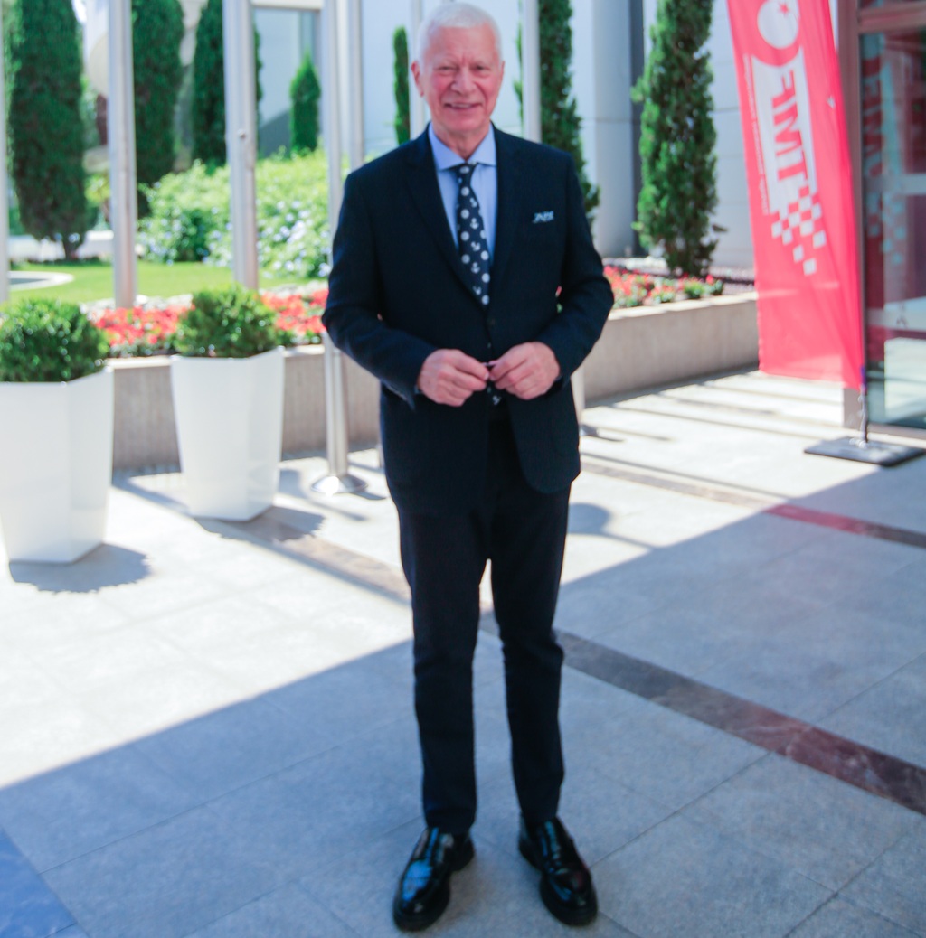 1754984785 MSADIKVEFA