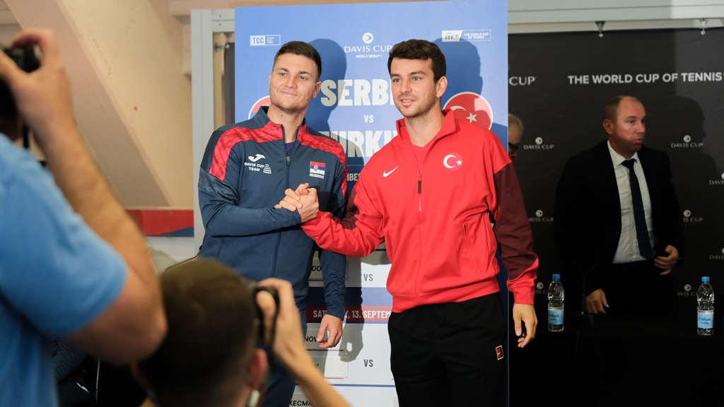 A Milli Erkek Takimi 1