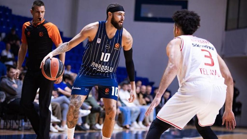 Anadolu Efes, Hapoel Tel Aviv’e Kaybetti!