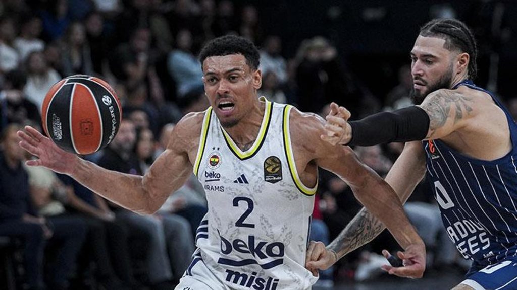 Fenerbahçe Beko, Anadolu Efes’i Yendi!