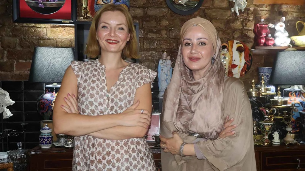 Saliha Sultan Eylul Askin Ile… Ozel Soylesi 100. Bolum Sanatci Aktivisttir Yapay Zekaya Guvenmem 3