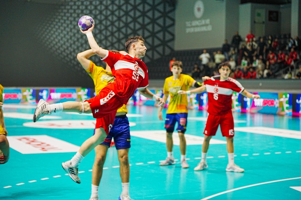 20 Yil Aranin Ardindan Avrupa Sampiyonasindayiz 4