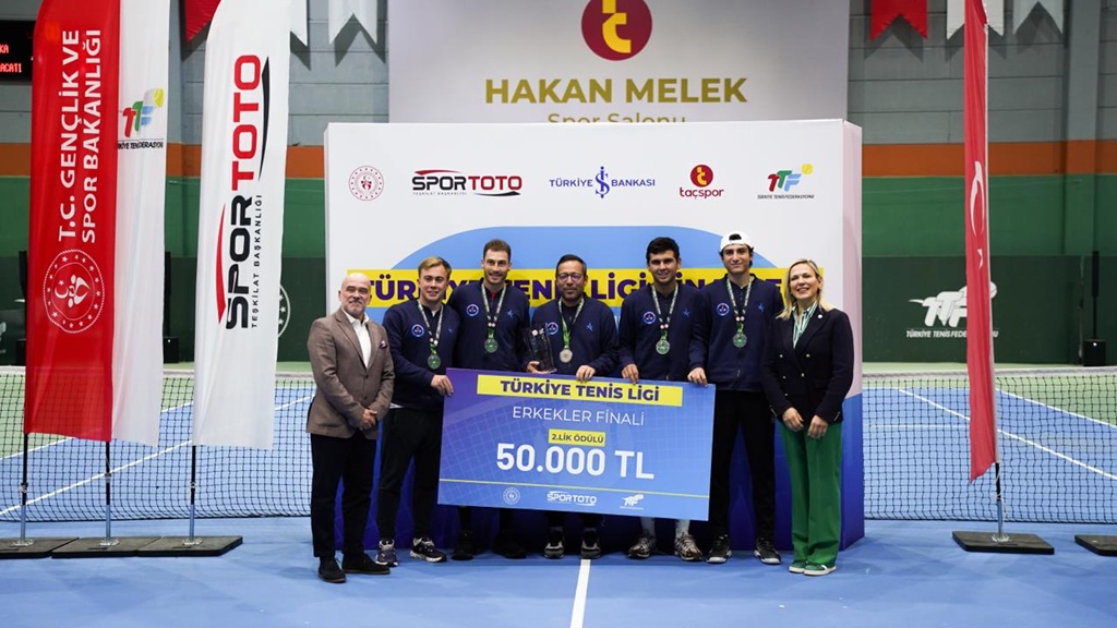 Türkiye Tenis Ligi Finallerinde "Enka" Fırtınası 3 Erkekler Ikincisi Alacati