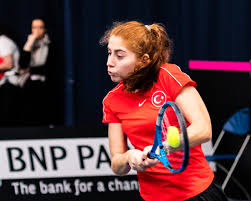 Kortta Milli Gurur Berfu ve Ayla İle Yaşandı