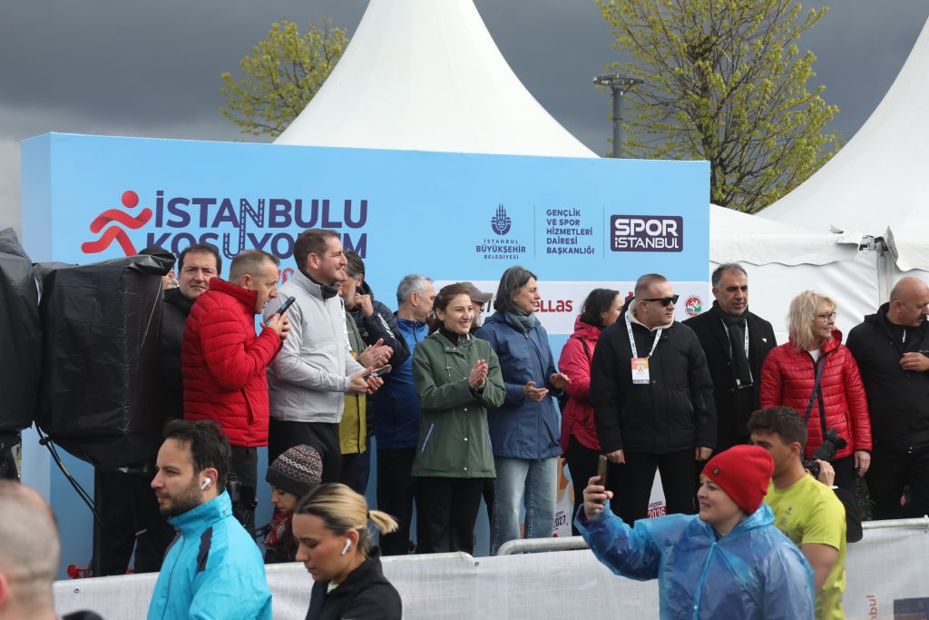 istanbulu kosuyorum 3