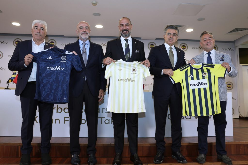 Fenerbahçe Kadın Futbolunda Yeni Bir Yapılanma ve Finansal Dönüşüm